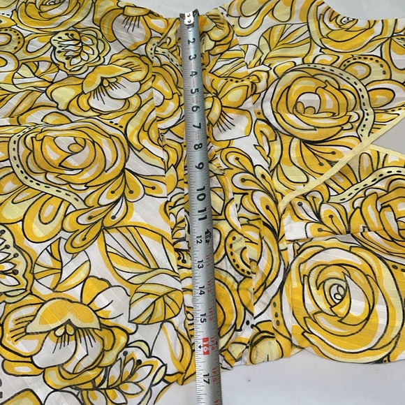 Women’s GNW DRESS Yellow Floral Pattern, Size 14 Zip Up, Very Comfortable - Picture 9 of 11